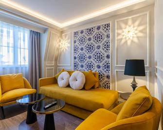 Eurostars Lisboa Baixa - Lisbon - Living room