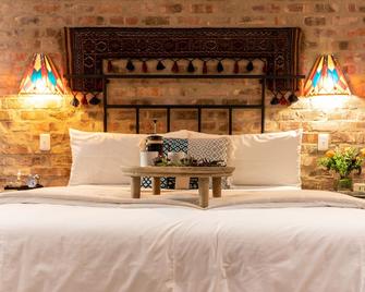 Earthbound Guest House - Oudtshoorn - Makuuhuone