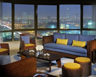 Marriott Executive Apartments Riyadh, Convention Center - Riyadh - Living room