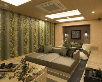 Hotel Zen - Adults Only - Osaka - Lounge