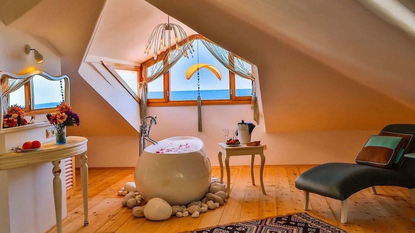 Oyster Residences - Adult Only