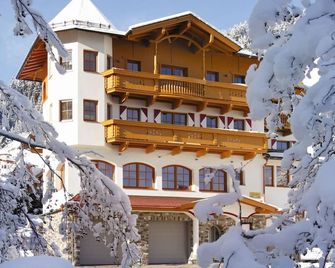 Alpenherz Hotel Garni - Gerlos - Budova