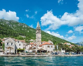 Conte Hotel & Restaurant - Kotor