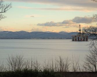 Kingswood Hotel - Burntisland - Außenansicht