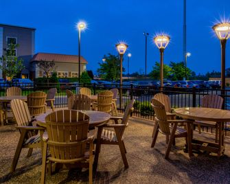 Hampton Inn & Suites Detroit/Wixom - Wixom - Restaurant