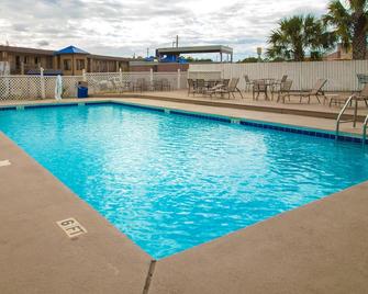 Sweet Dream Inn - Pensacola - Piscina