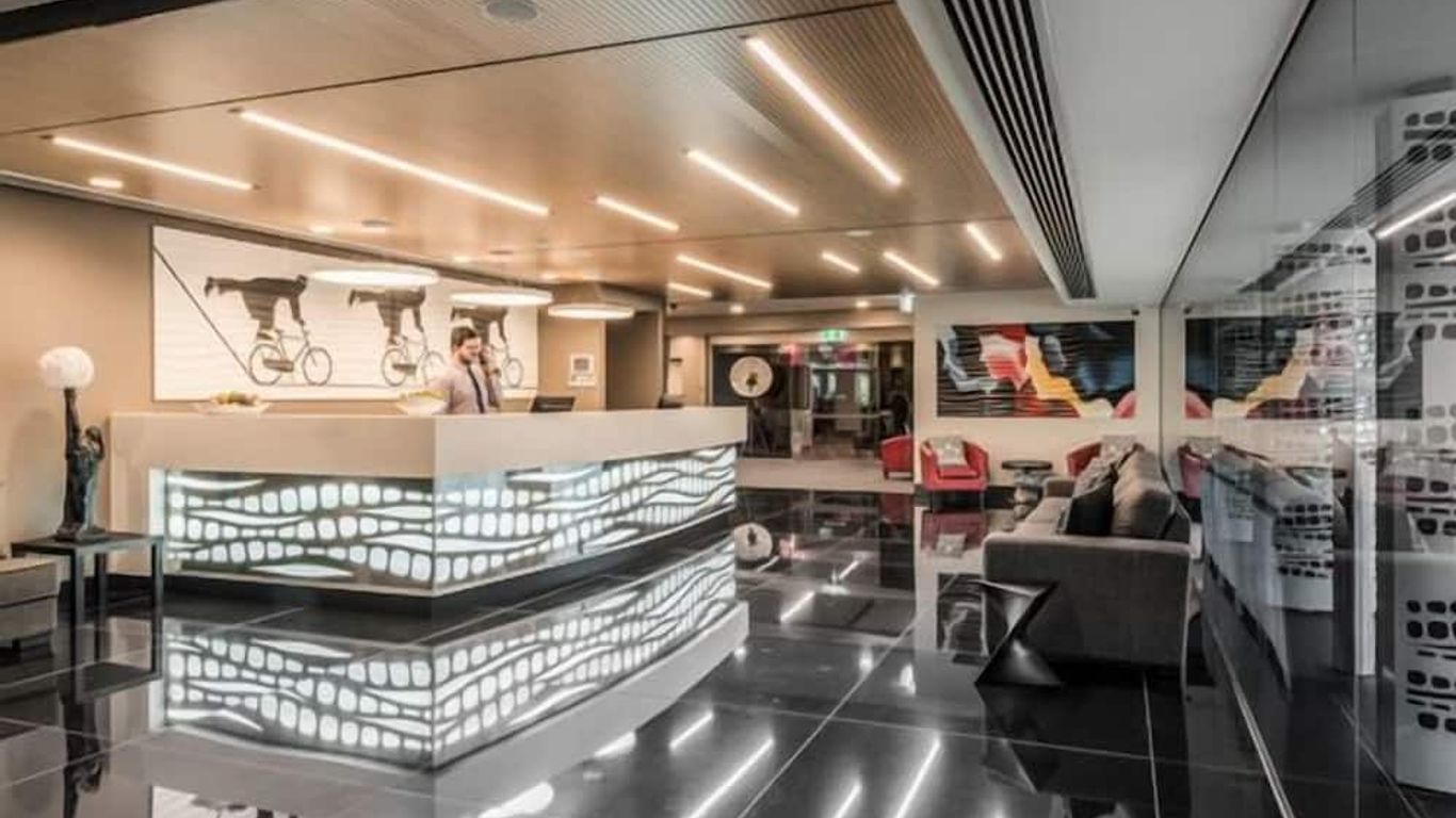 Alexandra Hills Hotel