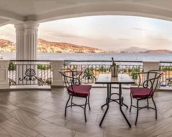 Hotel Vila Kalcuni Sarande - Sarandë - Balcón