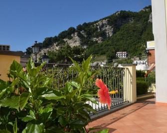 Villa Maria - Amalfi - Balcón