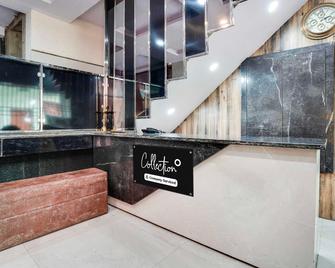 Collection O Mall Road Gwalior - Gwalior - Front desk