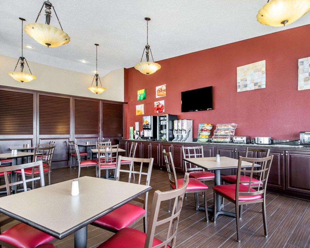 Quality Inn Suites 50 1 2 7 Elizabethtown Hotel Deals