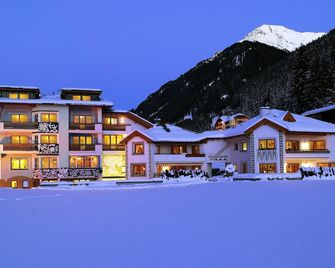 Boutique Hotel Montanara - Ischgl - Edificio