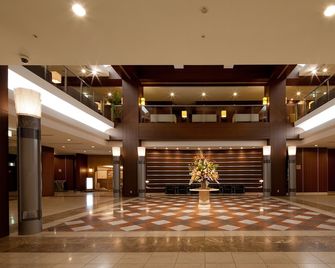Ueda Tokyu Rei Hotel - Ueda - Salónek