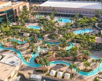 Mgm Signature 1br Condo With Strip & Pool Views - Las Vegas - Piscină