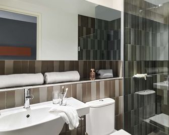 Melbourne Dandenong Central Apartment - Dandenong - Badkamer