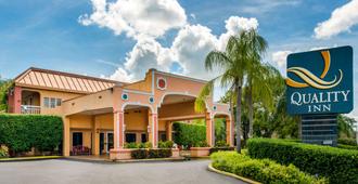 Quality Inn Sarasota North Near Lido Key Beach - סראסוטה - בניין