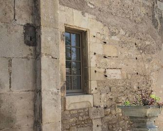 Cottage Du Chateau For 4 People 90 M- 2 Bedrooms 2 Bathrooms Pool - Azay-le-Rideau