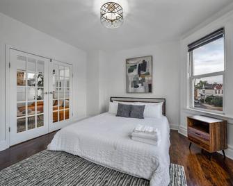 Bright 3br Home In Nyc, Near Downtown & Nyc, Ewr - Newark - Habitació