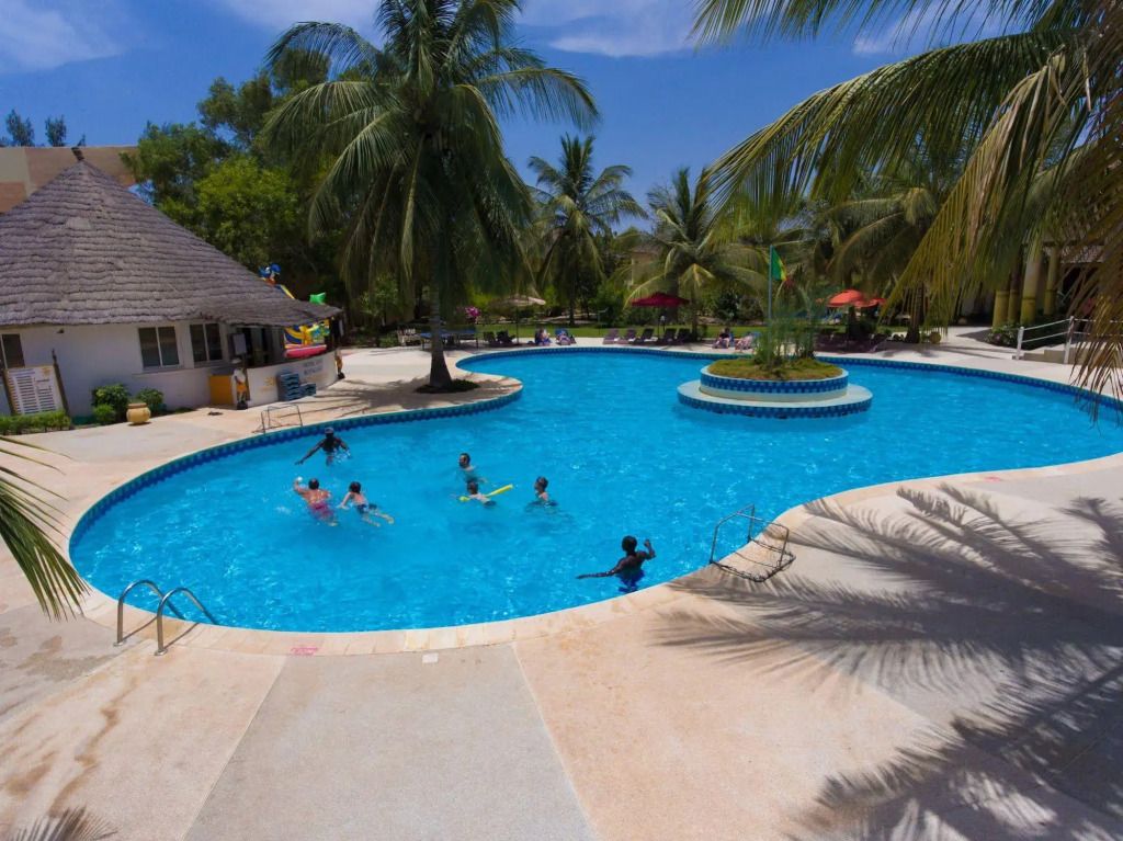 هوتل كلوب رويال سولي - شامل جميع الخدمات