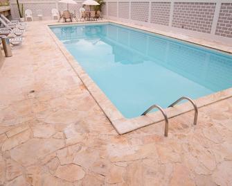 Porty Brasil Hotel - Paranaguá - Piscina