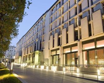 Prince s Gardens - Campus Accommodation - London - Building