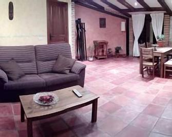 Self catering San Blas II for 6 to 13 people - Torrecilla de la Abadesa - Salon
