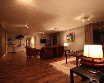 Hotelli Jussan Tupa - Enontekiö - Living room