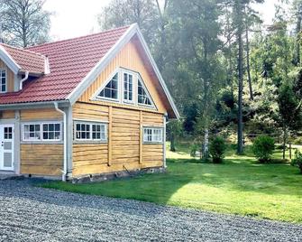 Holiday house Vetlanda for 1 - 9 persons with 5 bedrooms - Holiday home - Vetlanda - Gebouw