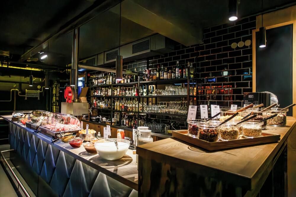 ذا سيركوس هوستل - برلين - بار