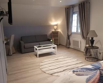 Chambre d'Hôte Les Ondines - Vinay - Living room