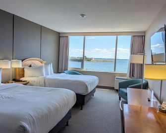Confederation Place Hotel - Kingston - Bedroom