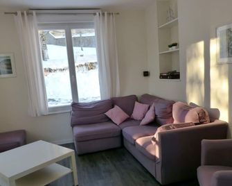 Villa 5 - 4 Clévacances 8 +2 People - Gérardmer - Wohnzimmer