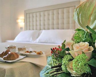 Hotel Di Nardo - Petacciato - Bedroom
