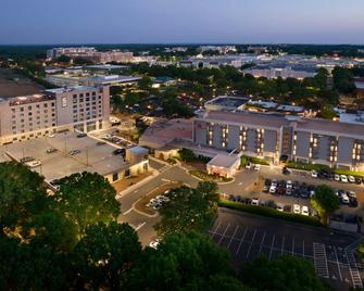 Charlotte Marriott Southpark - שרלוט - בניין