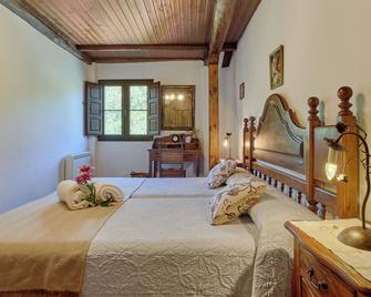 El Pajariel I - Villanueva de Valdueza - Habitación