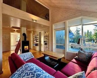 Cozy sports cabin for active holidays - Sjusjøen - Living room