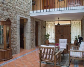 카사 루랄 라 플로르 델 나란호 - 카달소 - 파티오