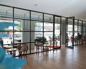 Take Guesthouse 2 - Jambi - Lobby
