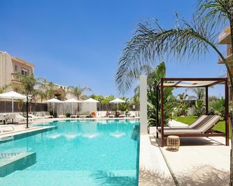 Sapphire Horizon Suites - Kissamos - Pool
