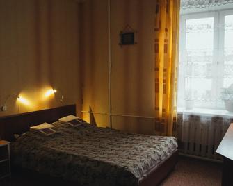 Voyazh Guest House - Yaroslavl - Bedroom