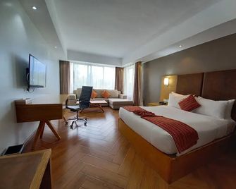 The Alps Hotel - Nakuru