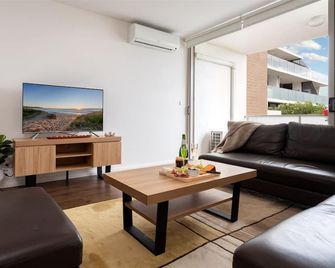 Blue Vista - Gerringong - Living room