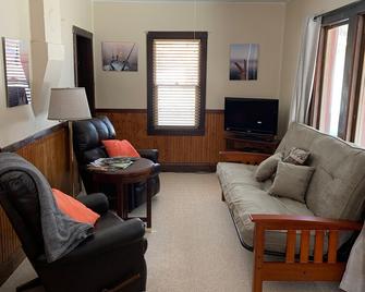 Wild Grape Cottage - 8 Miles From Two Harbors And Lake Superior - Two Harbors - Sala de estar