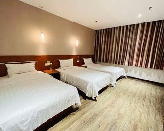 Thank You Inn Xingcheng University City - Huludao - Bedroom