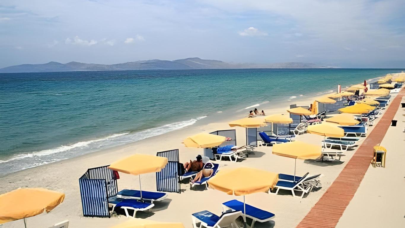 Aslanis Village Hotel