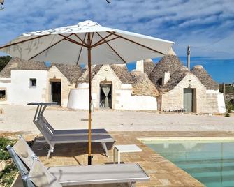 Stylish Trullo with Pool - Martina Franca - Pool