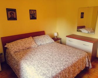 Elena Rooms - Campobasso - Спальня
