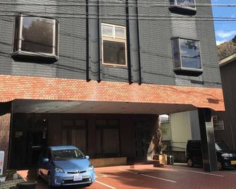 Twin room Smoking allowed with free light breakfa / Hidaka-gun Wakayama - Yura - Building