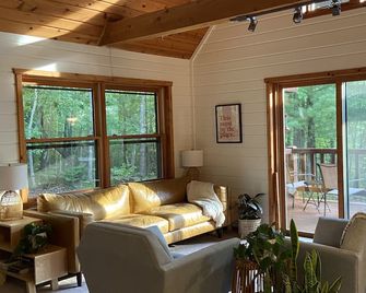 Søsterhus, Three Lakes/Eagle River Lake House - Eagle River - Living room