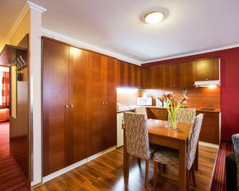 City Home Budapest - Budapest - Kitchen